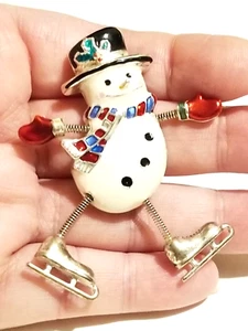 **Vintage NOS Danecraft Glitzer Eislaufen Weihnachten Schneemann Zittern Brosche** - Bild 1 von 9
