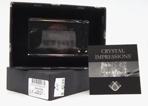 NIB Crystal Impressions Paperweight - IRISH COTTAGE - in Cube 3D Laser Art -TJ06 - Picture 1 of 4