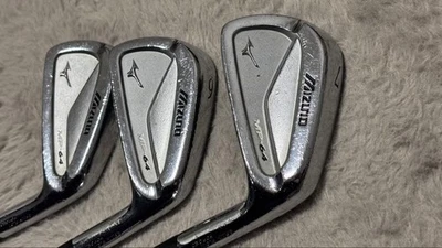 Mizuno MP-64 Iron Set 6pcs 5-PW Dynamic Gold Flex X X100 Silver - Image 1 of 4