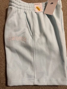 NWT Boys Nike Sweatpant Shorts Size XL - Picture 1 of 1