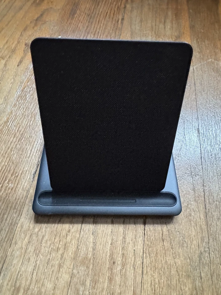 Kindle Wireless Charging Dock Compatible with Kindle E-Ink - Image 1 of 1