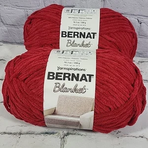 Bernat Yarnspirations Blanket Yarn Crimson 2 Skeins 220yrds Each Bulky #6 New - Picture 1 of 5