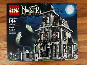 LEGO Monster Fighters: Haunted House (10228)-New in Box, SEALED.  RARE!!!!