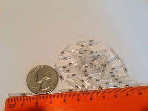 50x Worm Jig Angelköder Glaseinsatz Rohr Rasseln schütteln anziehen Fliegen binden - Bild 1 von 2