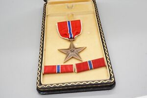 WWII Bronze Star Medal & Ribbons Set In Original Presentation Box/Case