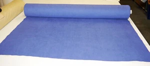 Mikrofaserstoff ähnlich Alcantara, Farbe: mittelblau, mind. 2,50 m x 1,39 m - Bild 1 von 2