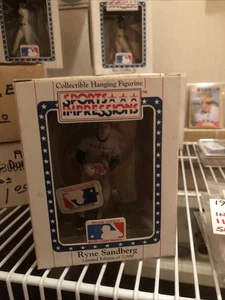 Sports Impressions Ryne Sandberg Ornament - Picture 1 of 2