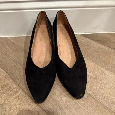 Zapatos de salón Madewell para mujer talla 8,5 negros de gamuza tacón ancho punta puntiaguda sin cordones Foto 1 de 4