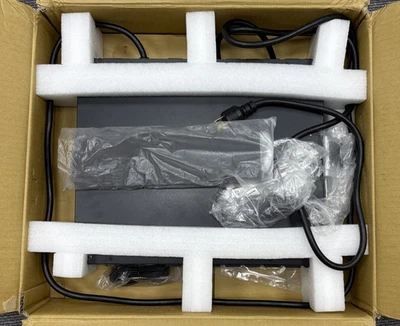 Tripp Lite PDUMH15NET Single-Phase switched PDU with LX platform Interface Black - Image 1 of 4