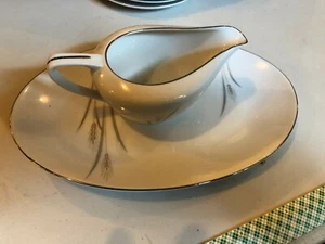 Platinum Wheat Fine China Japan Gravy Boat and Saucer #2179 - Picture 1 of 4