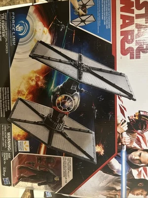 Nuevo Star Wars Primera Orden Tie Fighter Fuerzas Especiales con Figura Piloto Force Link Foto 1 de 4