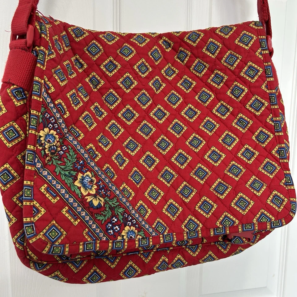 Vera Bradley Retired 2004 Villa Red Pattern Quilted Crossbody Messenger Tote EUC - Image 1 of 4