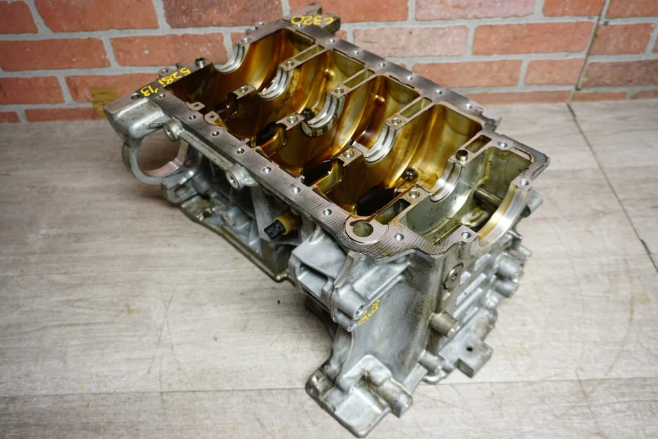 2012-2016 BMW 528I XDRIVE F10 2.0L L4 GAS N20 ENGINE CYLINDER BLOCK 119K OEM - Image 1 of 4