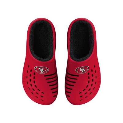 Zuecos FOCO NFL para hombre San Francisco 49ers forrados Sherpa logotipo grande Foto 1 de 3