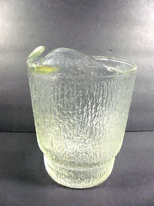 Cristal de hielo de cristal Indiana vintage texturizado 64 oz. Jarra - Imagen 1 de 4