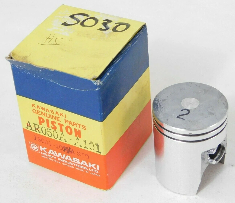 1 НОВЫЙ ИЗ СТАРЫХ ЗАПАСОВ ПОДЛИННЫЙ 1982 KAWASAKI AR 50 AR50 AR50A СТАНДАРТНЫЙ ПОРШЕНЬ OEM 13001-1074 НОВЫЙ - Изображение 1 из 4