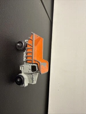 Vintage Lesney Matchbox No. 16 Scammell Snow Plow Gray/Orange Die Cast - Image 1 of 4