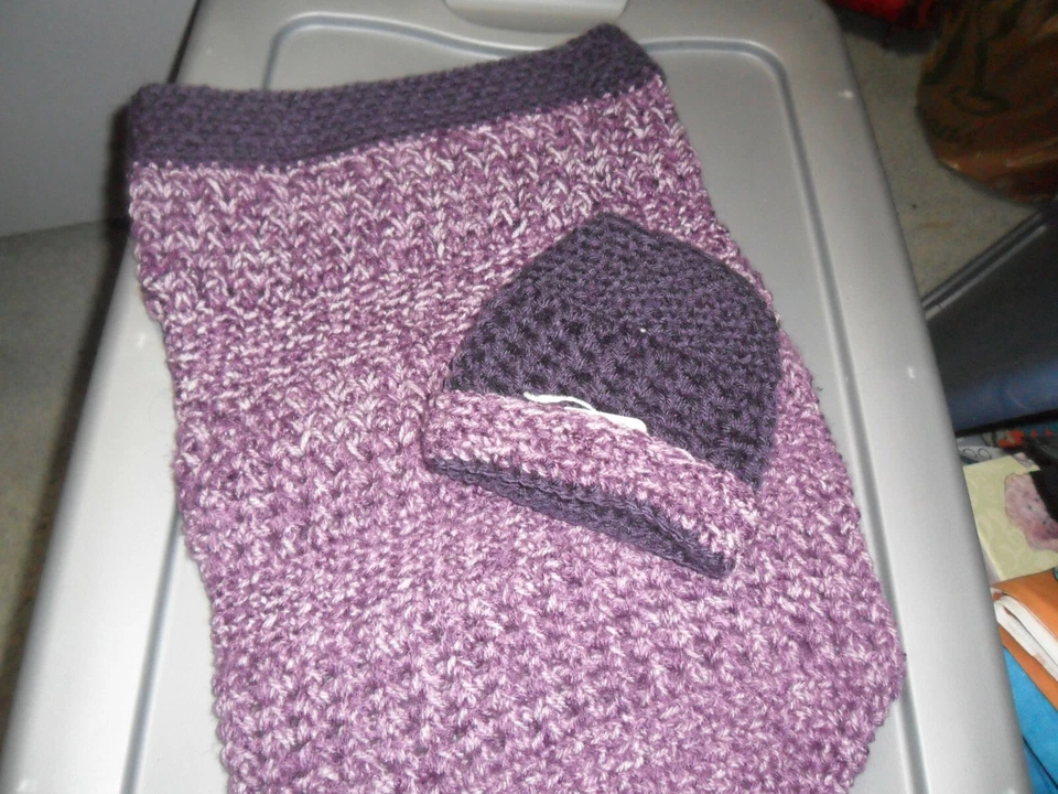 Cocoon y sombrero de ganchillo hecho a mano recién nacido a 6 meses Foto 1 de 1