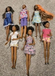 Set 6 Barbie Afroamerikaner schwarz Puppen Mann Zöpfe Skipper Teenager Kleidung - Bild 1 von 5