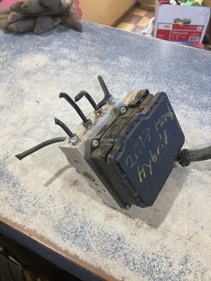 Conjunto bomba de freno antibloqueo ABS híbrido Honda Accord 17 2017 pieza t3wa8 Foto 1 de 4