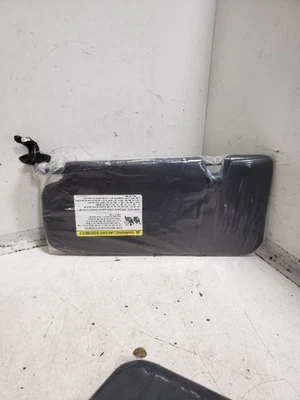 Passenger Sun Visor Illumination With Sunroof Fits 10-12 ESCAPE 735570 - Image 1 of 2