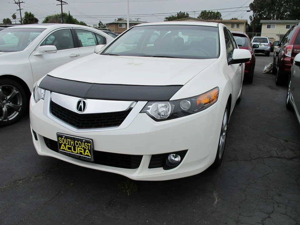 Colgan Custom Sport Hood Bra Mask Fits 2009-2010 Acura TSX - Image 1 of 1