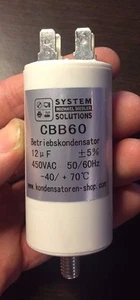 Betriebskondensator/Motorkondensator 12uF/µF CBB60 450V Steckanschluss GewindeM8 - Picture 1 of 2