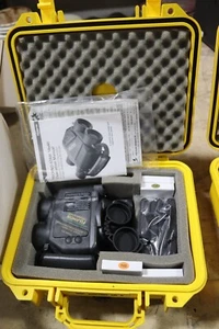 Fuji FUJINON Techno-Stabi Binoculars w/ case - Picture 1 of 2