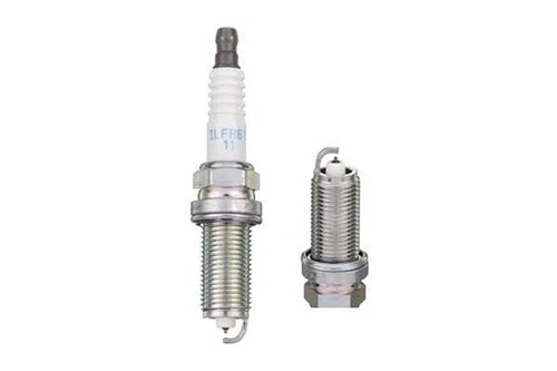 NGK Zündkerze 96779 für TOYOTA - Bild 1 von 1