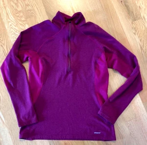 Patagonia Pullover M Maroon Pink Capilene 3 Midweight 1/2 Zip Base Layer Worn 1X - Picture 1 of 4