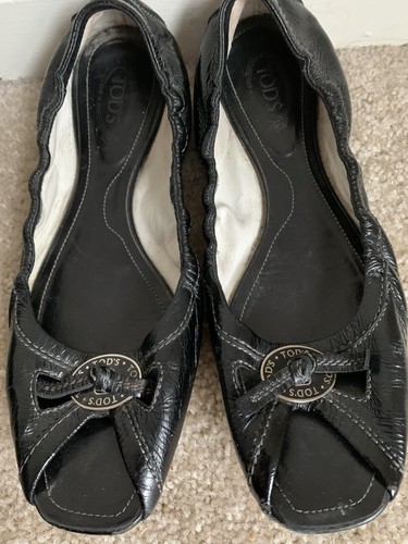 TOD’S Piatti punta aperta Tod's Ballet con medaglione firma nero 7 1 2