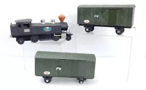 Marusam Bulldog Toys Train & 2 Box Cars Japan - Picture 1 of 12