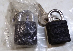 2 Ruger collector's black locks with keys #2274 - Picture 1 of 3