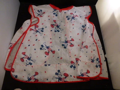 DELANTAL BABERO BEBÉ ADORABLE MICKEY MOUSE VINTAGE DISNEY MUY ANTIGUO  Foto 1 de 4