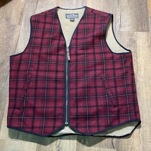 Woolrich Mens Vintage Red & Black Plaid Wool Blend Sherpa Lined Vest Large RARE - Picture 1 of 6