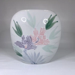 1990s Otagiri Porcelain Pillow Vase Lotus Garden Made Japan Pink Floral Vintage - Picture 1 of 6