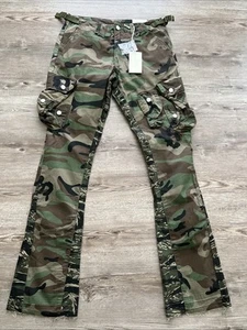 MNML Patch Pocket Flare Cargo Pants Mens 31x33 Unhemmed Camouflage New - Picture 1 of 17