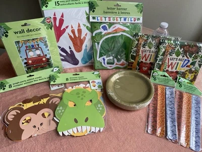 Jungle Party Decorations Supplies 113pc Birthday decoration - Image 1 of 4