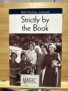 Strictly By the Book Signed Belle Dorfman Jurkowitz 1st Edition 1998 Brandeis - Imagen 1 de 14