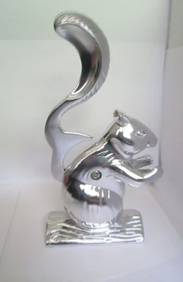 Cascanueces ardilla de aluminio fundido "Davey Crackit" hecho por Norpro  Foto 1 de 4