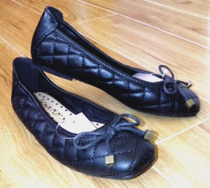 BNWT GIRLS NEXT BLACK QUILTED PUMP SIZE 11 PARTY SCHOOL SANDALS TRAINER TOP COAT - Picture 1 of 13