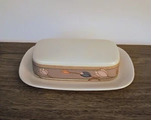 VIntage Mikasa Intaglio Covered Butter Dish Meadow Sun CAC02 Floral Great Condit - Picture 1 of 5