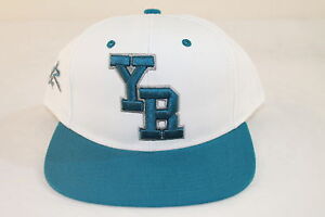 YOUNG & RECKLESS "YR" LETTERMAN WHITE ADJUSTABLE ONE SIZE FLAT BILL CAP/HAT 