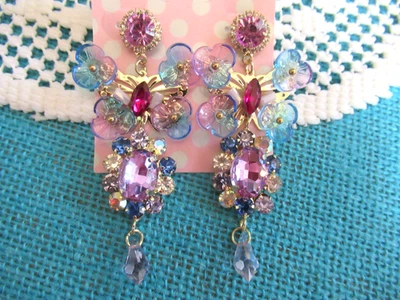 STUNNING RAINBOW MULTI-COLOR BUTTERFLY RHINESTONE DANGLE EARRINGS NWT - Image 1 of 4