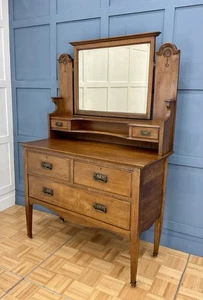 Rare Original Tulip Arts & Crafts Medium Oak Dressing Table With Carved Motifs - Picture 1 of 15