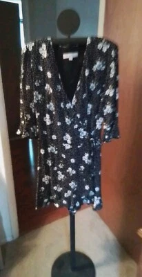 Mameluco corto con estampado floral Ann Taylor Loft Foto 1 de 4