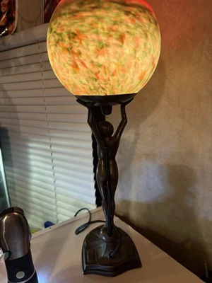 1920s Vintage Art Deco Lamp - Image 1 of 2