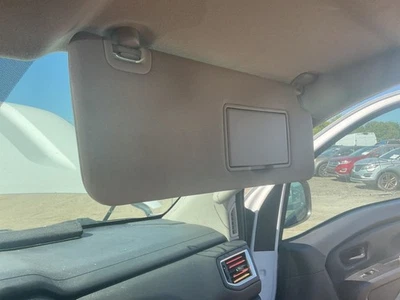 Passenger Right Sun Visor Without Illumination Fits 16-23 TITAN XD 2022533 Foto 1 de 4