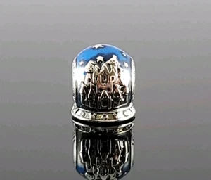 Neu Disney Parks Schloss Weihnachten Zauber Schneekugel blau silber Charm - Bild 1 von 4