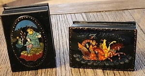 2 VERY NICE RUSSIAN HAND PAINTED SIGNED HINGED FAIRY TALE TRINKET BOXES EX COND  - Picture 1 of 16